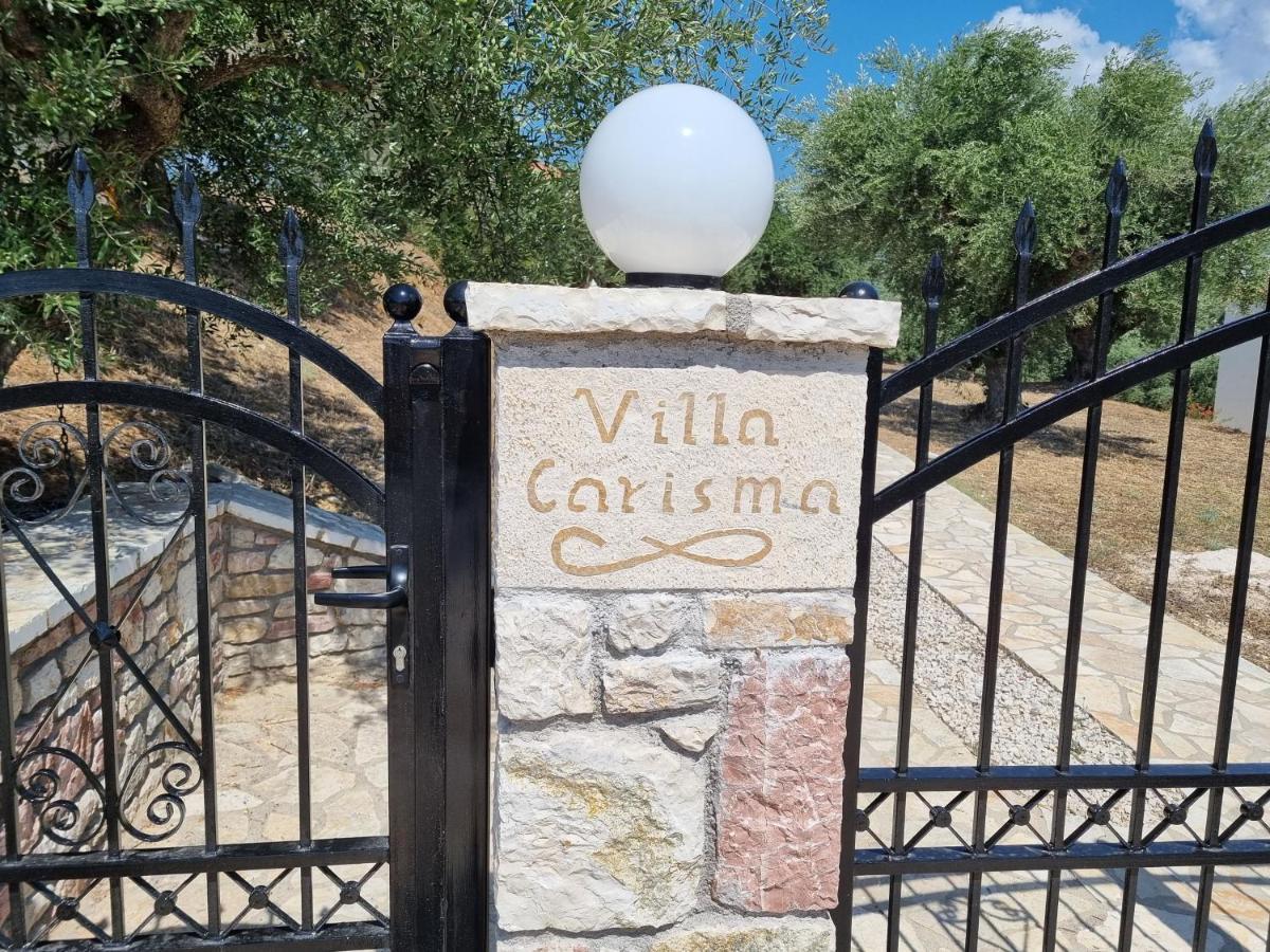 Villa Carisma Livadhákia 외부 사진